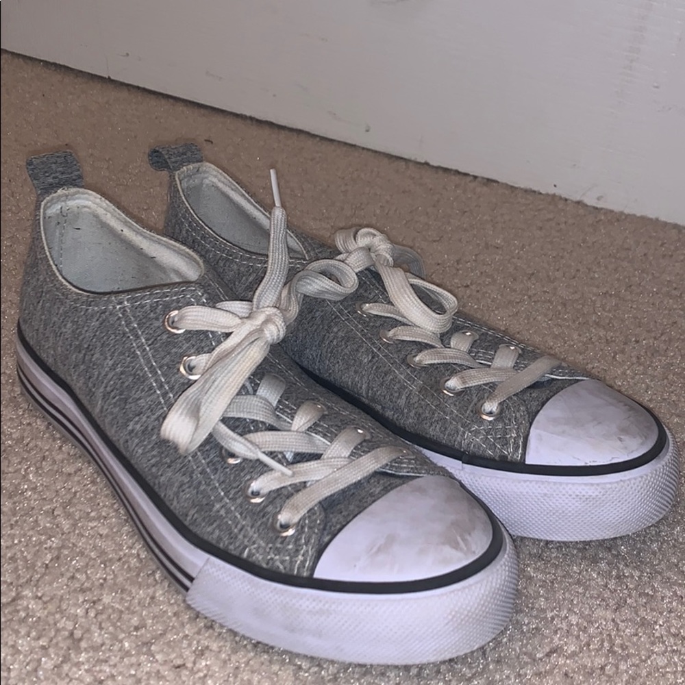 Offbrand gray Converse
